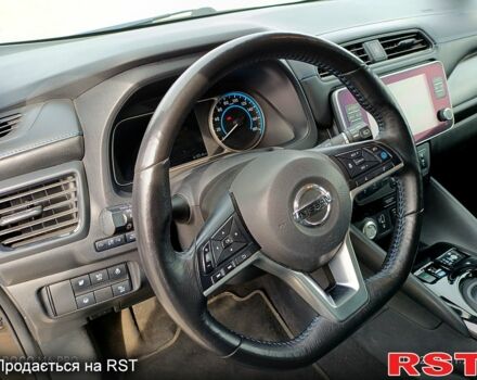 Ниссан Лиф, объемом двигателя 0 л и пробегом 101 тыс. км за 15499 $, фото 9 на Automoto.ua
