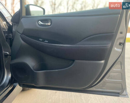 Ніссан Ліф, об'ємом двигуна 0 л та пробігом 27 тис. км за 13500 $, фото 21 на Automoto.ua