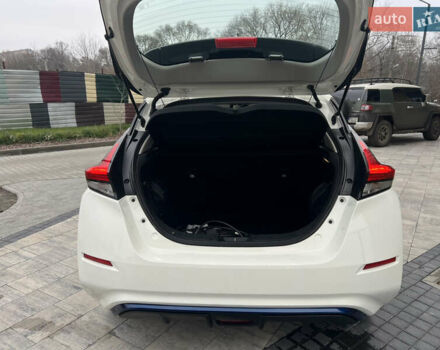 Ніссан Ліф, об'ємом двигуна 0 л та пробігом 32 тис. км за 13999 $, фото 28 на Automoto.ua