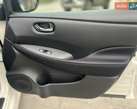 Ніссан Ліф, об'ємом двигуна 0 л та пробігом 32 тис. км за 13999 $, фото 34 на Automoto.ua