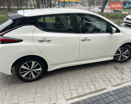 Ніссан Ліф, об'ємом двигуна 0 л та пробігом 32 тис. км за 13999 $, фото 3 на Automoto.ua