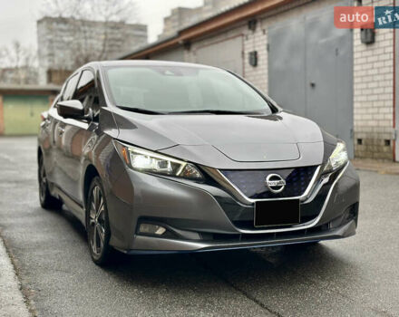 Ниссан Лиф, объемом двигателя 0 л и пробегом 179 тыс. км за 12800 $, фото 2 на Automoto.ua