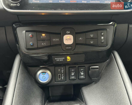 Ниссан Лиф, объемом двигателя 0 л и пробегом 179 тыс. км за 12800 $, фото 56 на Automoto.ua