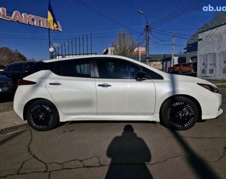 Ниссан Лиф, объемом двигателя 0 л и пробегом 11 тыс. км за 18899 $, фото 6 на Automoto.ua