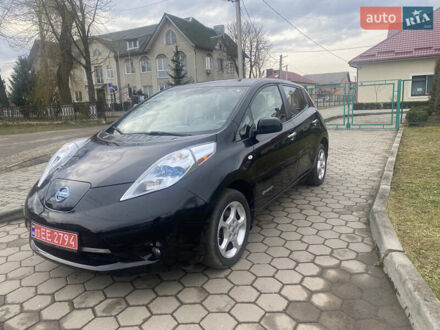 Ниссан Лиф 2012 в Ивано-Франковске на Automoto.ua Ниссан Лиф, объемом двигателя 0 л и пробегом 75 тыс. км за 6200 $, фото 1 на Automoto.ua