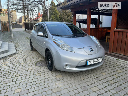 Ніссан Ліф 2014 у Ужгороді на Automoto.ua Ніссан Ліф, об'ємом двигуна 0 л та пробігом 100 тис. км за 10500 $, фото 1 на Automoto.ua