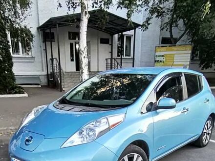 Ниссан Лиф, объемом двигателя 0 л и пробегом 93 тыс. км за 8000 $, фото 1 на Automoto.ua