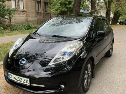 Ниссан Лиф 2015 в Николаеве на Automoto.ua Ниссан Лиф, объемом двигателя 0 л и пробегом 117 тыс. км за 12500 $, фото 1 на Automoto.ua