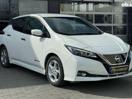 Ниссан Лиф, объемом двигателя 0 л и пробегом 73 тыс. км за 13000 $, фото 1 на Automoto.ua