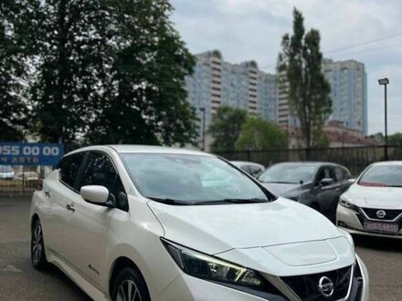 Ниссан Лиф, объемом двигателя 0 л и пробегом 83 тыс. км за 12799 $, фото 1 на Automoto.ua