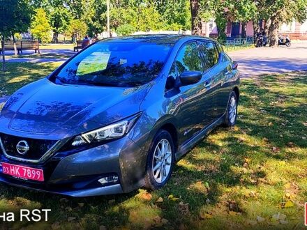 Ниссан Лиф, объемом двигателя 0.11 л и пробегом 103 тыс. км за 13300 $, фото 1 на Automoto.ua
