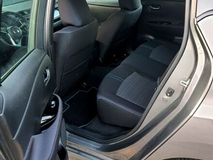 Ниссан Лиф, объемом двигателя 0.11 л и пробегом 88 тыс. км за 13700 $, фото 1 на Automoto.ua