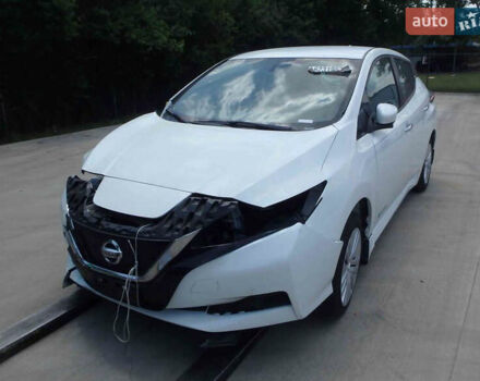 Ниссан Лиф, объемом двигателя 0 л и пробегом 92 тыс. км за 9000 $, фото 1 на Automoto.ua