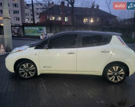 Желтый Ниссан Лиф, объемом двигателя 0 л и пробегом 135 тыс. км за 7200 $, фото 3 на Automoto.ua