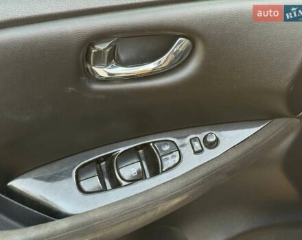 Желтый Ниссан Лиф, объемом двигателя 0 л и пробегом 182 тыс. км за 7000 $, фото 19 на Automoto.ua