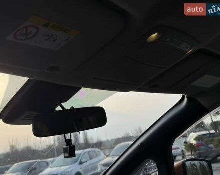 Желтый Ниссан Лиф, объемом двигателя 0 л и пробегом 182 тыс. км за 7000 $, фото 24 на Automoto.ua