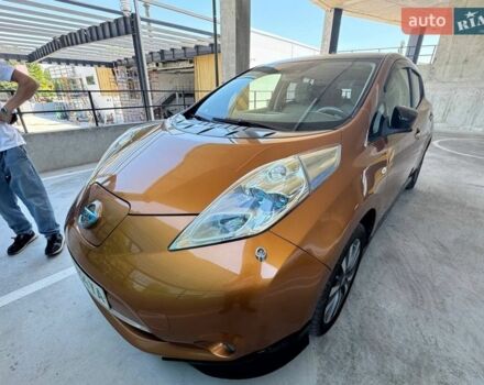 Жовтий Ніссан Ліф, об'ємом двигуна 0 л та пробігом 63 тис. км за 8300 $, фото 1 на Automoto.ua