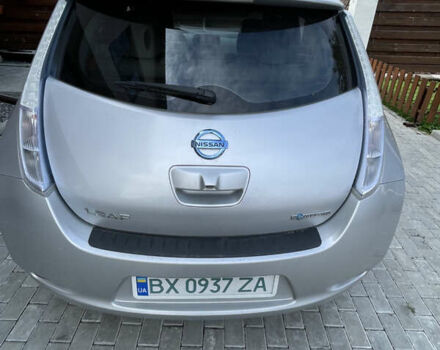 Серый Ниссан Лиф, объемом двигателя 0 л и пробегом 127 тыс. км за 5800 $, фото 6 на Automoto.ua