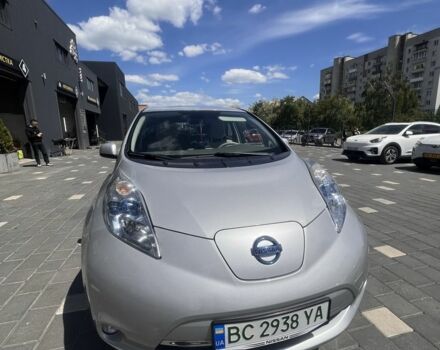 Серый Ниссан Лиф, объемом двигателя 0 л и пробегом 86 тыс. км за 5300 $, фото 1 на Automoto.ua