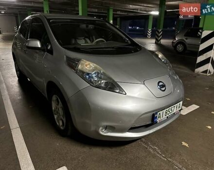 Серый Ниссан Лиф, объемом двигателя 0 л и пробегом 101 тыс. км за 4500 $, фото 4 на Automoto.ua