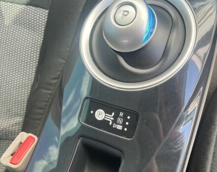 Серый Ниссан Лиф, объемом двигателя 1.6 л и пробегом 107 тыс. км за 5600 $, фото 8 на Automoto.ua