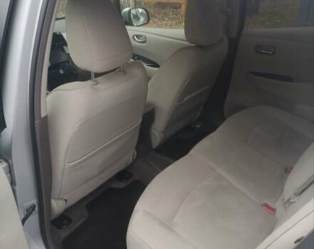 Серый Ниссан Лиф, объемом двигателя 0 л и пробегом 118 тыс. км за 5000 $, фото 4 на Automoto.ua