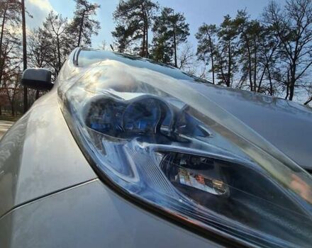 Серый Ниссан Лиф, объемом двигателя 0 л и пробегом 170 тыс. км за 8000 $, фото 12 на Automoto.ua