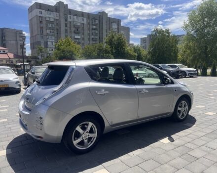 Серый Ниссан Лиф, объемом двигателя 0 л и пробегом 86 тыс. км за 5300 $, фото 8 на Automoto.ua