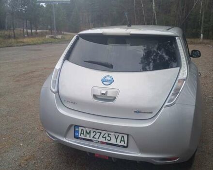 Серый Ниссан Лиф, объемом двигателя 0 л и пробегом 118 тыс. км за 5000 $, фото 3 на Automoto.ua