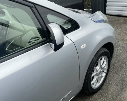 Серый Ниссан Лиф, объемом двигателя 0 л и пробегом 170 тыс. км за 5300 $, фото 9 на Automoto.ua