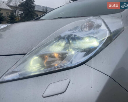 Сірий Ніссан Ліф, об'ємом двигуна 0 л та пробігом 151 тис. км за 3799 $, фото 5 на Automoto.ua