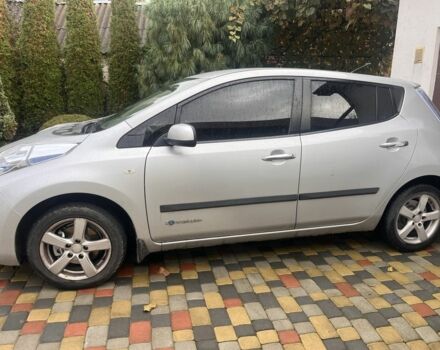 Серый Ниссан Лиф, объемом двигателя 0 л и пробегом 3 тыс. км за 4900 $, фото 1 на Automoto.ua