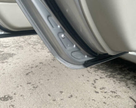 Серый Ниссан Лиф, объемом двигателя 0 л и пробегом 158 тыс. км за 4500 $, фото 7 на Automoto.ua