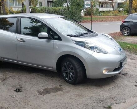 Серый Ниссан Лиф, объемом двигателя 0 л и пробегом 136 тыс. км за 5800 $, фото 2 на Automoto.ua