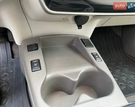 Сірий Ніссан Ліф, об'ємом двигуна 0 л та пробігом 118 тис. км за 5500 $, фото 23 на Automoto.ua