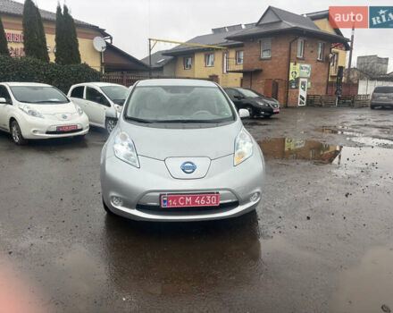 Сірий Ніссан Ліф, об'ємом двигуна 0 л та пробігом 99 тис. км за 3950 $, фото 1 на Automoto.ua
