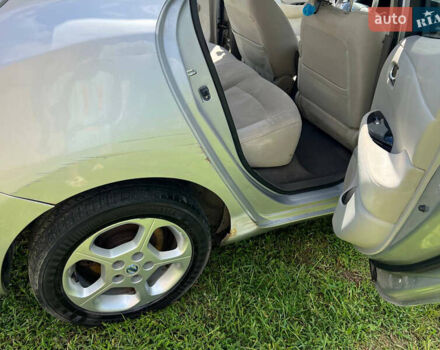 Серый Ниссан Лиф, объемом двигателя 0 л и пробегом 164 тыс. км за 3950 $, фото 33 на Automoto.ua