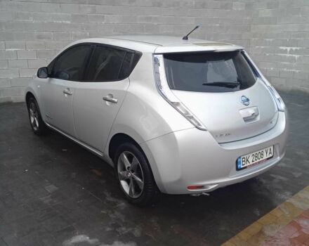 Сірий Ніссан Ліф, об'ємом двигуна 0 л та пробігом 130 тис. км за 4400 $, фото 8 на Automoto.ua