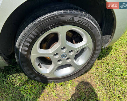 Серый Ниссан Лиф, объемом двигателя 0 л и пробегом 164 тыс. км за 3950 $, фото 24 на Automoto.ua