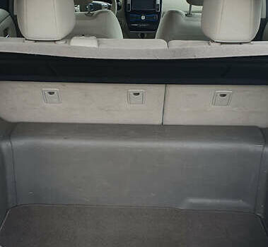 Сірий Ніссан Ліф, об'ємом двигуна 0 л та пробігом 160 тис. км за 8700 $, фото 9 на Automoto.ua