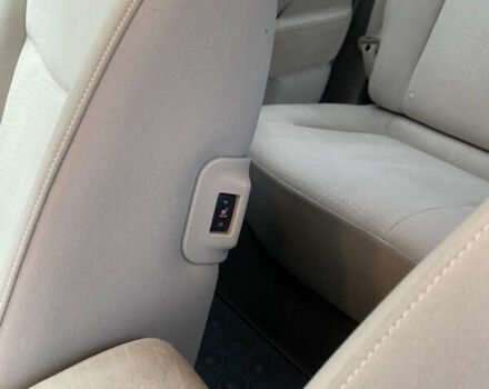 Сірий Ніссан Ліф, об'ємом двигуна 0 л та пробігом 118 тис. км за 5500 $, фото 25 на Automoto.ua