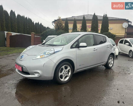 Сірий Ніссан Ліф, об'ємом двигуна 0 л та пробігом 99 тис. км за 3950 $, фото 8 на Automoto.ua