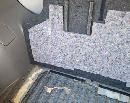 Сірий Ніссан Ліф, об'ємом двигуна 0 л та пробігом 142 тис. км за 5500 $, фото 20 на Automoto.ua