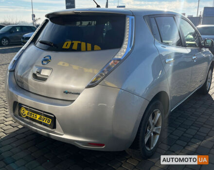 Ниссан Лиф 2012 в Мукачеве на Automoto.ua Серый Ниссан Лиф, объемом двигателя 24 л и пробегом 103 тыс. км за 6200 $, фото 6 на Automoto.ua