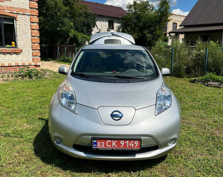 Серый Ниссан Лиф, объемом двигателя 0 л и пробегом 164 тыс. км за 3950 $, фото 55 на Automoto.ua