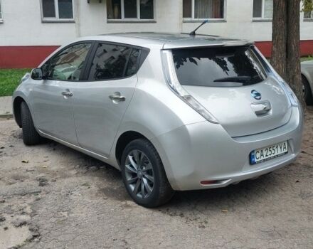 Серый Ниссан Лиф, объемом двигателя 0 л и пробегом 136 тыс. км за 5800 $, фото 4 на Automoto.ua