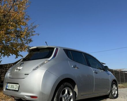 Сірий Ніссан Ліф, об'ємом двигуна 0 л та пробігом 115 тис. км за 5100 $, фото 2 на Automoto.ua