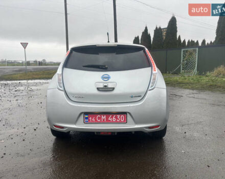 Сірий Ніссан Ліф, об'ємом двигуна 0 л та пробігом 99 тис. км за 3950 $, фото 5 на Automoto.ua