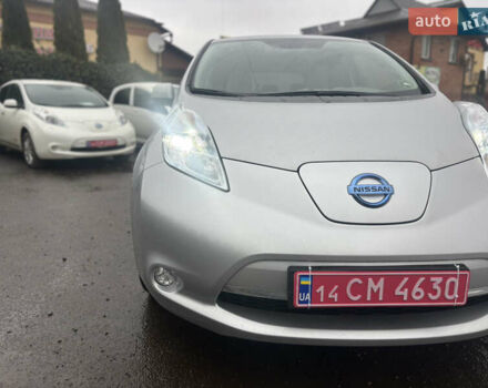 Сірий Ніссан Ліф, об'ємом двигуна 0 л та пробігом 99 тис. км за 3950 $, фото 10 на Automoto.ua