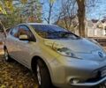 Сірий Ніссан Ліф, об'ємом двигуна 0 л та пробігом 142 тис. км за 5500 $, фото 1 на Automoto.ua